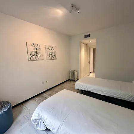 Puerto Banus Medina Gardens With Pool By Homing Apartment